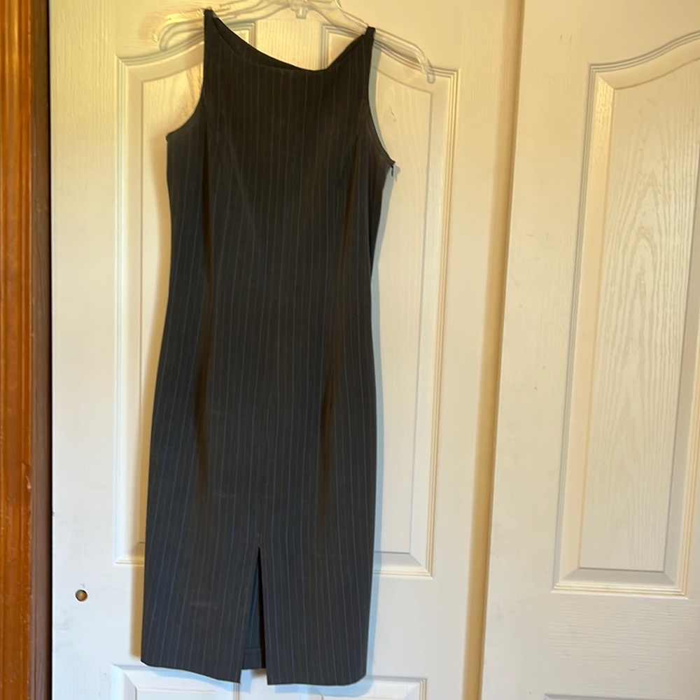 GUC Newport News gray pinstripe sheath dress